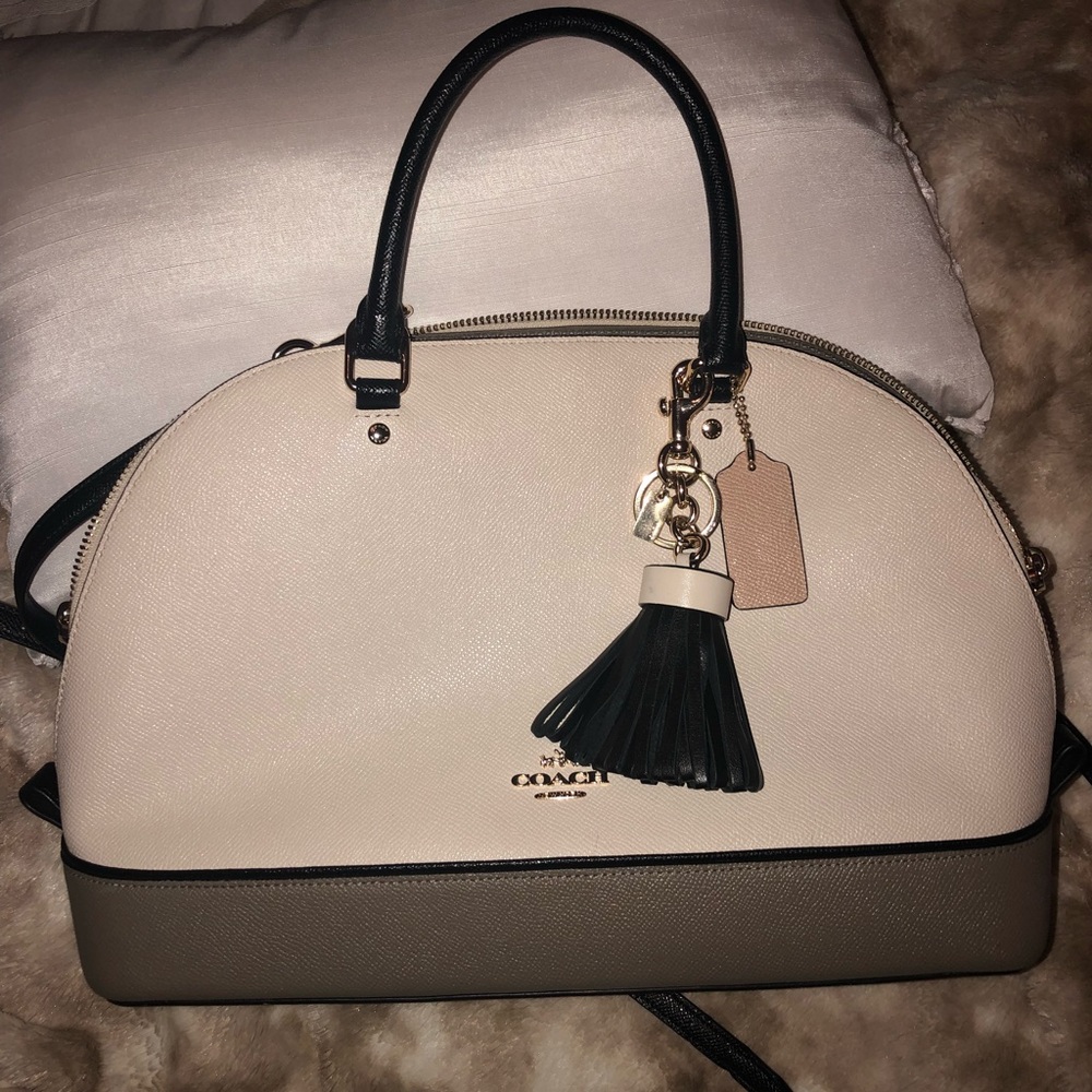 Coach Sierra Crossgrain Satchel
